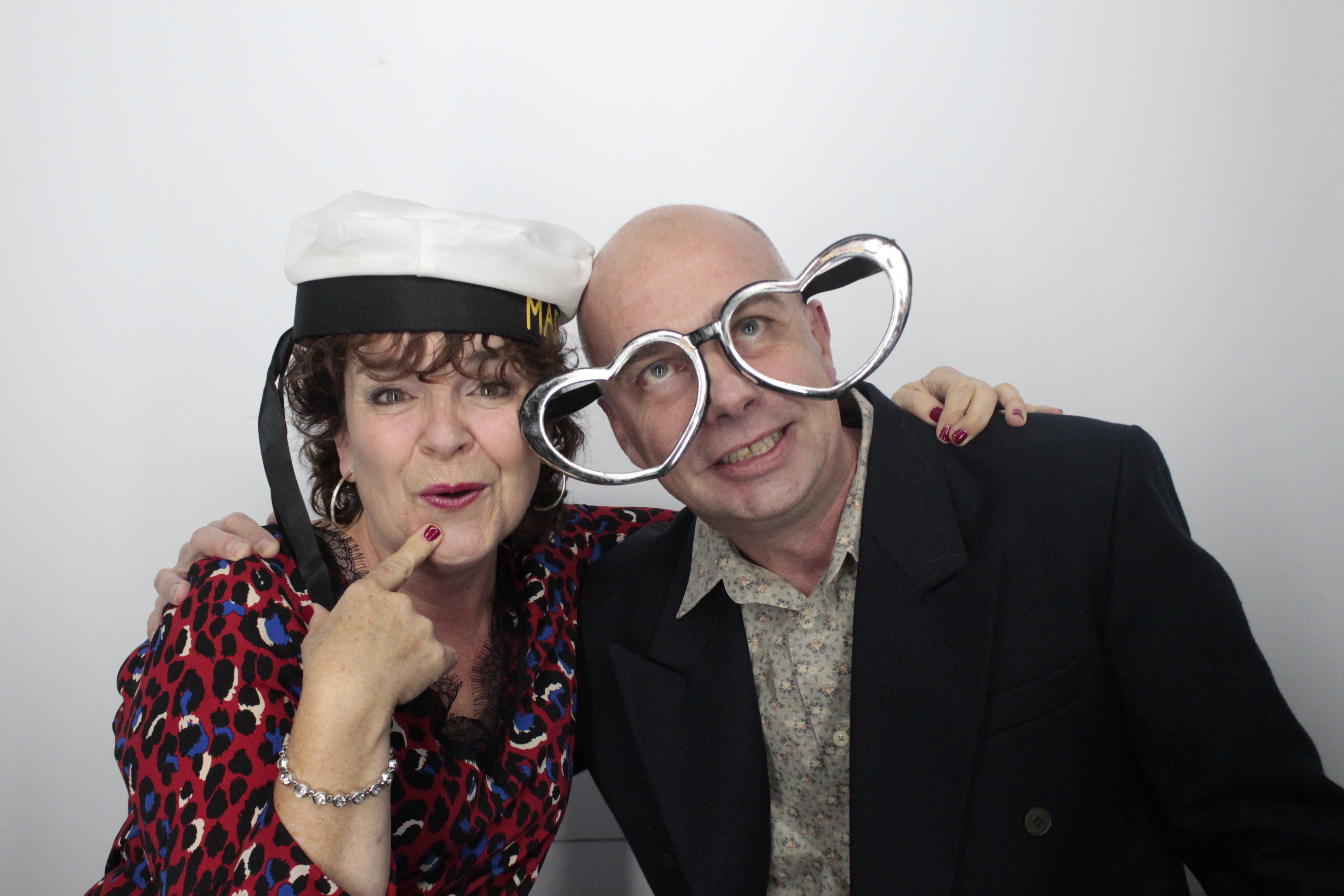 Helen & Rob | View more photos from the event at gallery.myphotoboothexperience.co.uk/u/MyPhotoBoothExperienceLtd/Helen-Rob